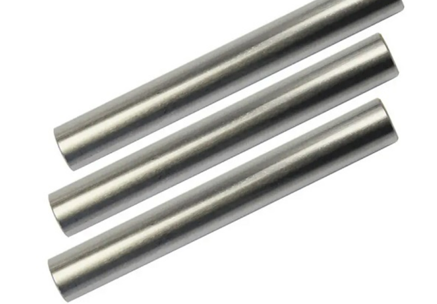 What is the tensile strength of 304 stainless steel pipe?