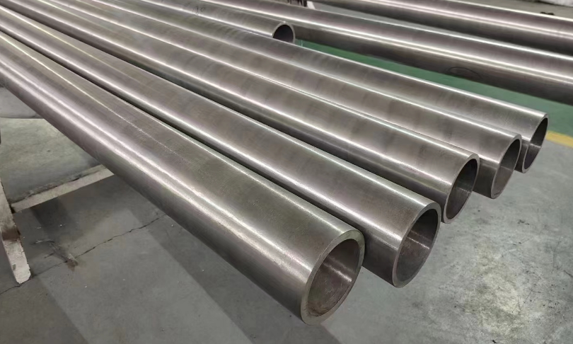Stainless Steel 204 vs 202 – What’s the Difference?
